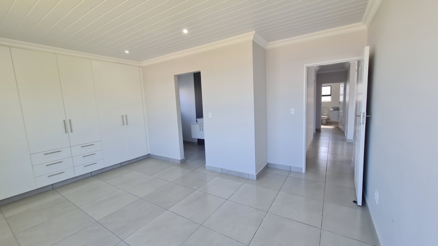 3 Bedroom Property for Sale in Dana Bay Western Cape